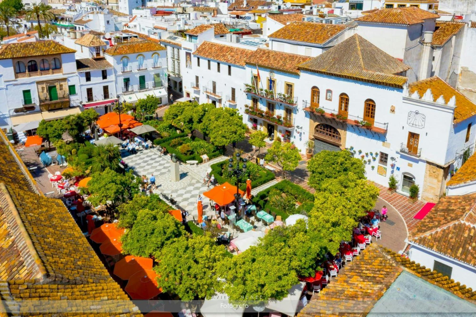 Plaza De Naranjos Marbella